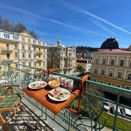 Balconies Above Colonnade Διαμέρισμα Mariánské Lázně Εξωτερικό φωτογραφία