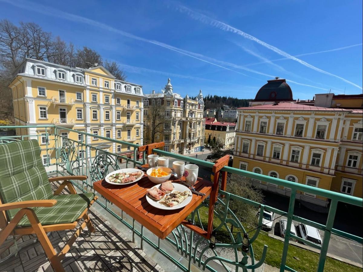 Balconies Above Colonnade Διαμέρισμα Mariánské Lázně Εξωτερικό φωτογραφία